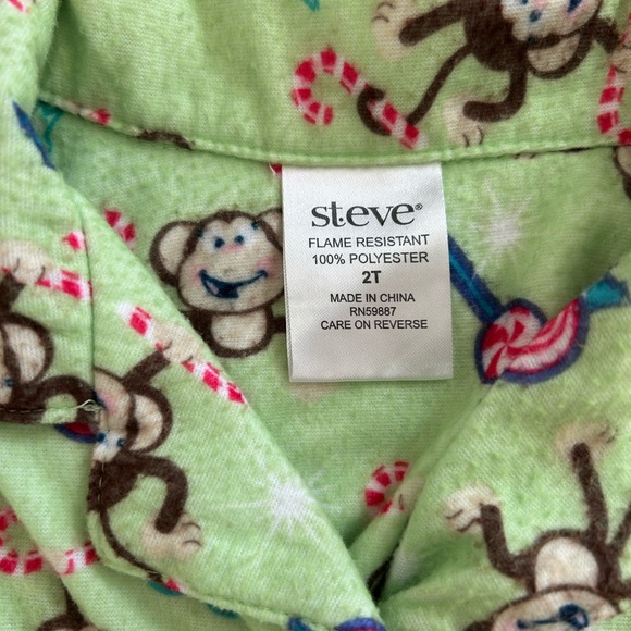 Steve Vintage two of pj set - Picture 2 of 7